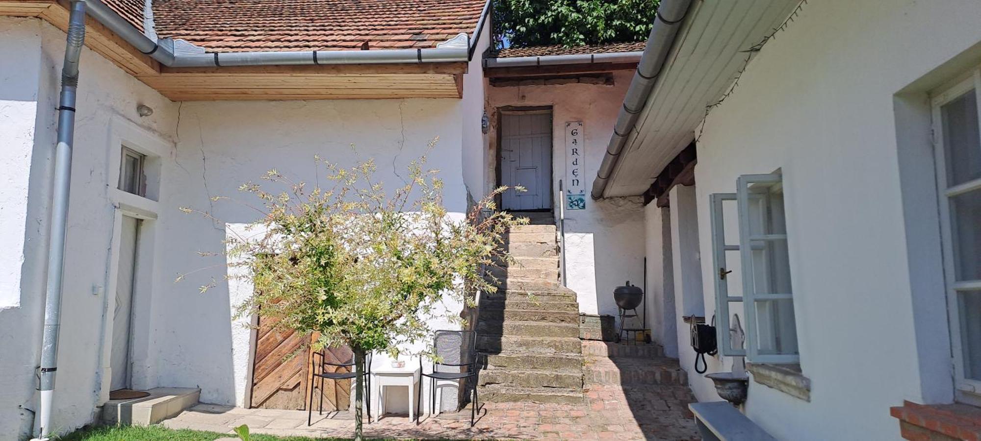 Plitzner Belvarosi Apartmanhaz 에게르 외부 사진